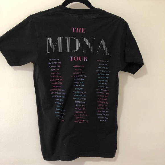 Madonna MDNA Concert Tour Tee (Toronto Show) - Size Small - Picture 2 of 6